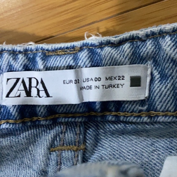 Zara Jeans - Picture 2 of 5